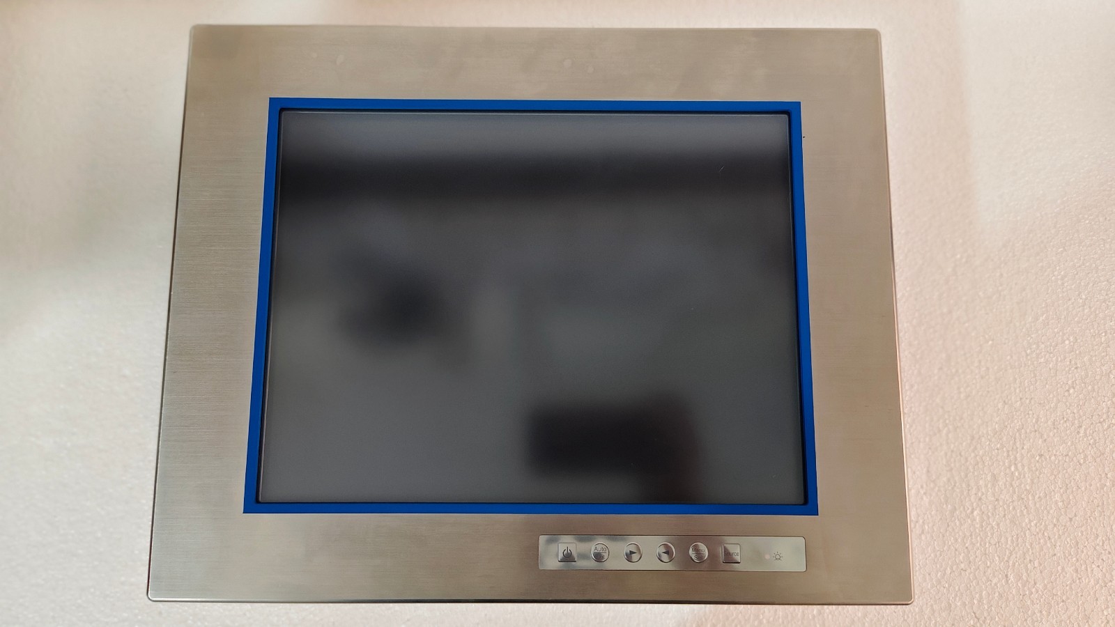 Advantech c-gex020-fpm8151-1 / C-GEX020-FPM8151-1 Industrial Monitor